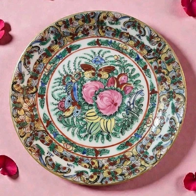 Antiguo platillo chino de exportación Famille Rose 1000 mariposas repuesto CE década de 1890 Foto 1 de 4