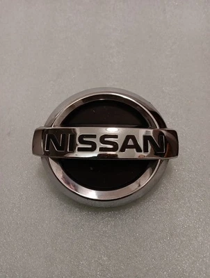 2005 2006 NISSAN ALTIMA FRONT GRILLE CHROME EMBLEM BADGE LOGO SYMBOL USED OEM  - Image 1 of 4