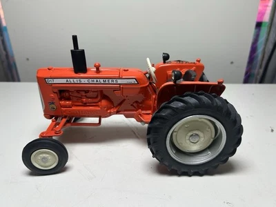 Allis-Chalmers D-14 Tractor Series 4 Iowa FFA 2001 Signed (FREE S&H)! - Image 1 of 4