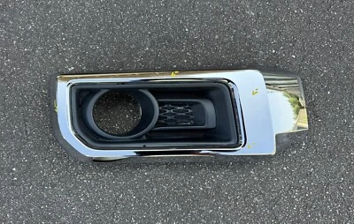 Bisel antiniebla delantero derecho derecho Toyota 4Runner 2014 2015 2017 2018 2019 2020 OEM Foto 1 de 4