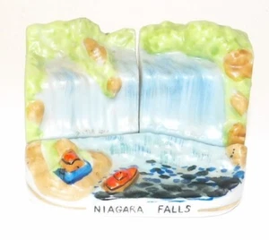 Niagra Fall 3 Piece Vintage Salt Pepper Shaker Set - Picture 1 of 3