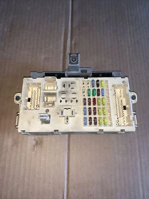 51711820 CENTRALINA SCATOLA PORTAFUSIBILI BODY COMPUTER FIAT STILO 1.9 - Immagine 1 di 3