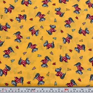 Vintage Mary Engelbreit 2002 Scottie Dogs Yellow Cotton Fabric by the HALF YARD - Picture 1 of 2