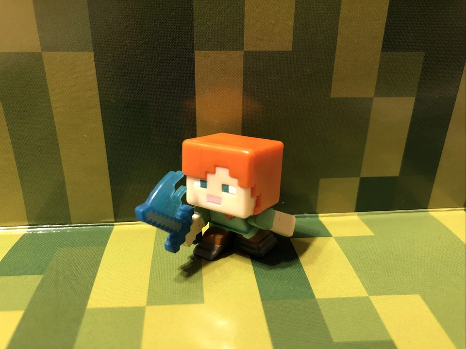 Mattel Minecraft Chinese Mythology Series 14 Mini Figure Case of 36 Untouched