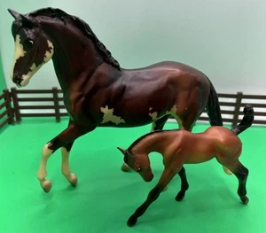 Breyer #750212 Sedona And Tuscan Set Classic  - Picture 1 of 18