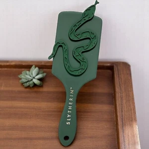 Cepillo de pelo Harry Potter - HUFFLEPUFF, RAVENCLAW, GRYFFINDOR, SLYTHERIN - Imagen 1 de 56