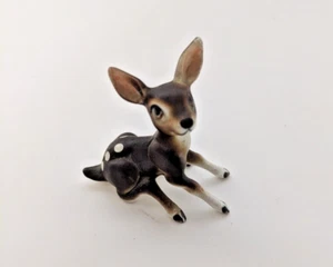 Vintage Porcelain Miniature Small Figurine Seated Spotted Fawn Doe - Picture 1 of 6