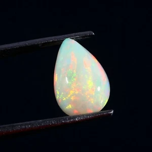 Top Qualität 100% Natürlicher Feuer Äthiopischer Opal Birnenform Cabochon 8x12 mm - Bild 1 von 2