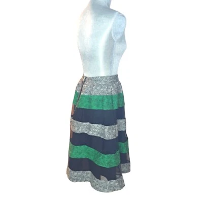 Falda Endless Rosa Rayas Malla Negra Verde Midi Línea A Revolve Nordstrom Pequeña Foto 1 de 4