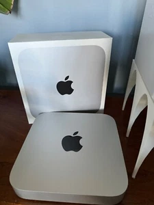 iMac mini computer - Picture 1 of 5