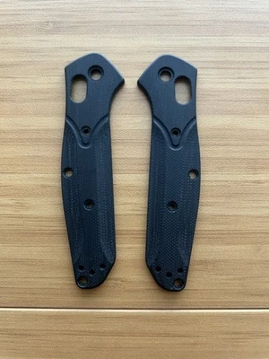 Básculas de mango Benchmade 945 Mini Osborne azul/negro G10 Stock OEM Foto 1 de 3