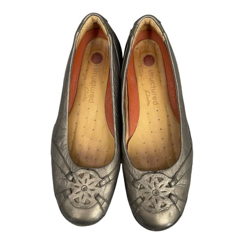 Scarpe basse Clarks retrò donna taglia 8M pelle oro slip on comode strutturate