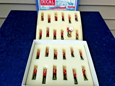 CONJUNTO DE 24 BONECOS ANTIGOS DA BANDA MARCIAL REAL DUCAL GRANDE BRITÂNICA. Perfeito estado, na caixa! - Imagem 1 de 4