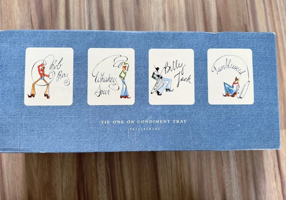 Новый ковбойский галстук Pottery Barn Western один на деревянном подносе с 4 приправами блюда - Изображение 1 из 4