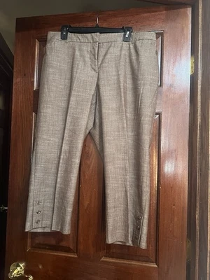 Dressbarn  Sz 14 Womens Brown Cotton Poly Blend Stretch Crop dress Capri Pant - Image 1 of 4
