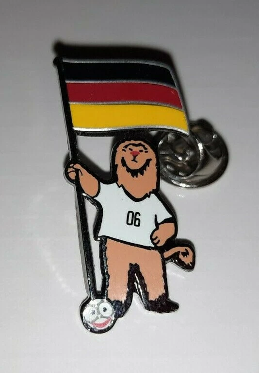 MARKENLOS FIFA World Cup 2006 Goleo mit Deutschland Fahne Pin NEU (M77)