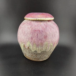 Studio Kunst Keramik Glas mit Deckel signiert JP handgefertigt rosa 5" hoch - Bild 1 von 14
