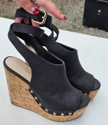 Zapatos de gamuza negro/madera cuña al tobillo talla 7,5 tacones Foto 1 de 4