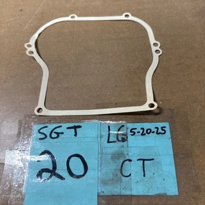 Genuine OEM Briggs & Stratton 270126 GASKET Crankcase - Picture 1 of 2