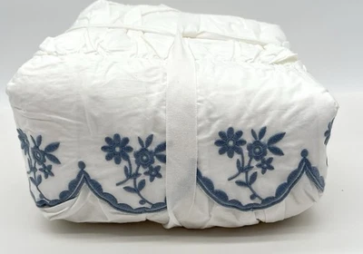 Funda nórdica Pottery Barn ~ Olivia bordada ~ Reina completa ~ Blanco ~ Cambray ~ NUEVA Foto 1 de 2