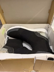 Michael Kors Sterling Textured Knit Bootie Boot Sneaker Black/Silver 9.5M - Picture 1 of 10