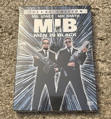 MIB Men In Black (DVD, 2002, Deluxe Edition, 2-Disc Set) Columbia TriStar SEALED - Image 1 of 3
