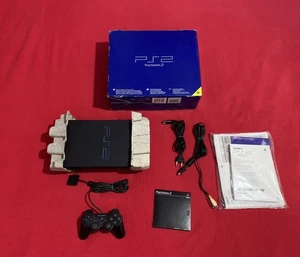 Sony PlayStation 2 SCPH - 5004 Erstes Modell 100% Komplett - Bild 1 von 14