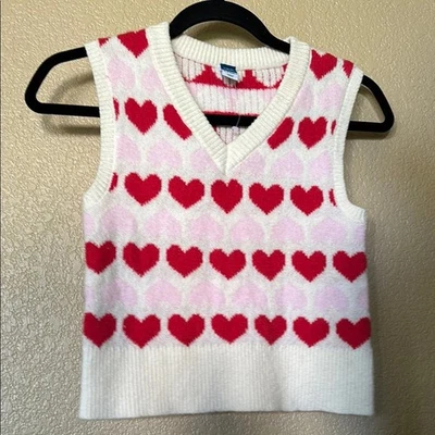 Old Navy Red and Pink Heart Sweater Vest Foto 1 de 4