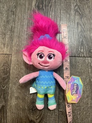 Peluche DreamWorks Princess POPPY Trolls de 10" nuevo con etiquetas relleno de medias Foto 1 de 3