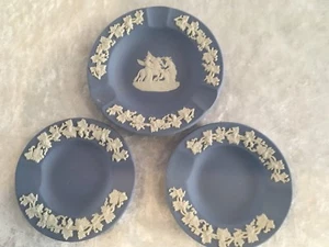 Wedgwood Jasperware Blue Ashtrays - Set Of 3 - 1980s - Picture 1 of 6
