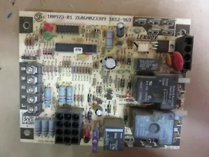 Placa de control del horno de gas Lennox 100973-01 1012-83-9691A 1006N017090 - Imagen 1 de 2