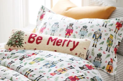 Garnet Hill holiday nutcracker Christmas KING Duvet cover Garland gift party / - Image 1 of 4