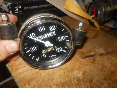 Medidor de velocímetro de enduro VDO OEM (mph) 20/109/03 174 W 1,42 - 116 millas Foto 1 de 4