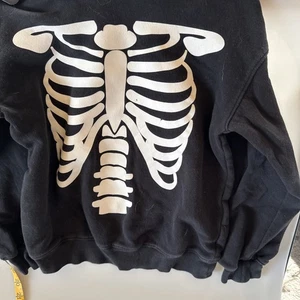 Giacca con cappuccio scheletro - taglia 6X-7 - Foto 1 di 11