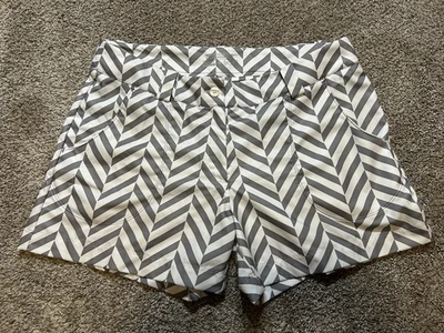 Pantalones Cortos Nike Golf Tour Performance Para Mujer 12 Blanco/Gris Offset Chevron 483695-427 Foto 1 de 4