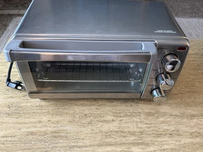 BLACK+DECKER TO1756SB 4-Slice Toaster Oven Even Toast with 4 Cooking Functions - Image 1 of 4