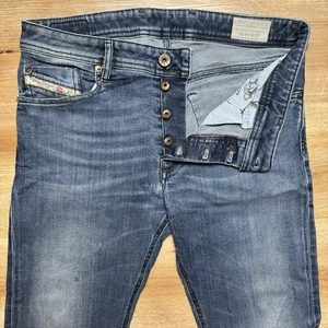 Diesel Jeans Herren 31x34 blau Waykee gerades Bein Stretch Denim 0814W Schrittlänge alt. - Bild 1 von 13