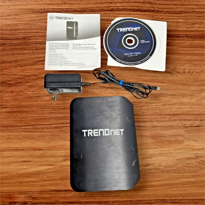 Trendnet AC1200 Dual Band Wireless Router (TEW-818DRU) - Image 1 of 4