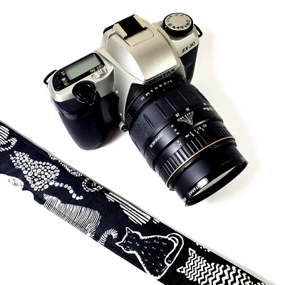 Cats on Black Camera Strap-Kitten Camera Strap -Double Padded Comfortable Camera - Image 1 of 4
