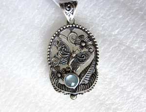 Blue Chalcedony Butterfly Pendant, 925 Sterling Silver, 0.45ct 5.5 grams - Picture 1 of 3