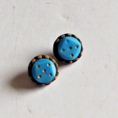 2 Botones de Costura Antiguos, Dados Latón/Turquesa mostrando Nº5 Foto 1 de 2
