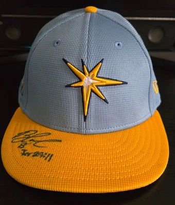 Gorra de Entrenamiento de Primavera Tampa Bay Rays Brandon Lowe Firmada New Era 59Fifty 7 1/2 JSA Foto 1 de 4
