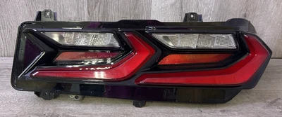 Chevrolet Corvette C8 2020-2024 luz trasera LED lado del pasajero derecho OEM *EUROPEO* Foto 1 de 4