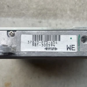 98 ACURA INTEGRA AUTO ECU ECM COMPUTER 37820-P75-A54 - Picture 1 of 4
