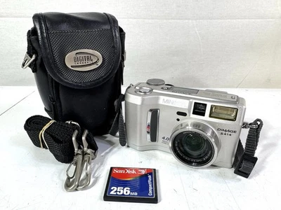 Minolta DIMAGE S404 4.0 MP 4x Zoom Digital Camera Silver + Bag & Memory Working! - Image 1 of 4