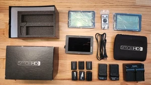 Small HD DP6 5.6" Field Monitor Kit HDMI With Batteries And Chargers - Picture 1 of 11