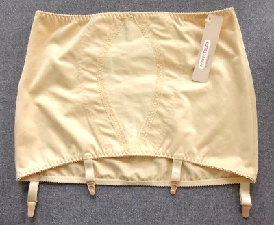 Gaine portes jarretelles DAMART PERFECT BODY Taille XL FR48 US16 UK20 EUR46 - Photo 1/4