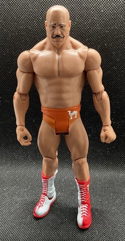 The Iron Sheik WWE Series 59: 2011 Mattel Basic Action Figure.  Loose Shoulder Cover