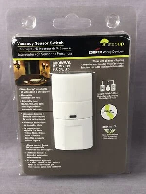 Cooper Wiring Devices Vacancy Sensor Switch 600W/VA 450 Sq. Ft. - Image 1 of 4