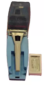 Rasoio di sicurezza ceco "Astra" 501 (TTO) TWIST TO OPEN plastica e metallo doppio bordo - Foto 1 di 9